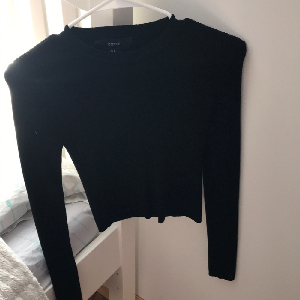 Cropped shirt
